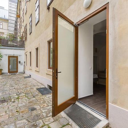Free Parking I 500 Mbit Wifi I Kingsize Bed Appartement Wenen Buitenkant foto