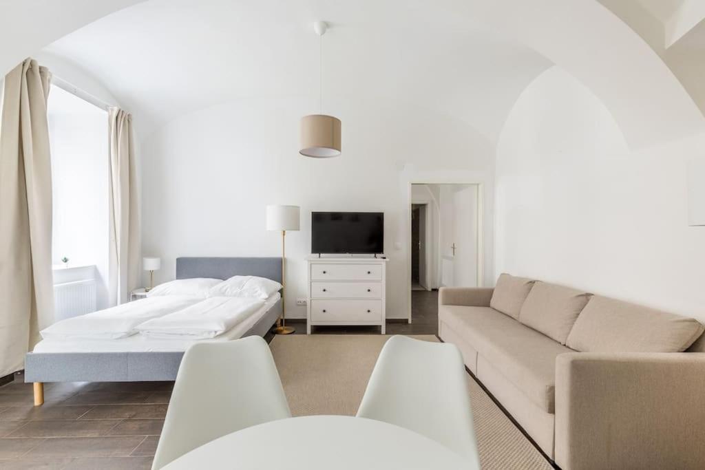 Free Parking I 500 Mbit Wifi I Kingsize Bed Appartement Wenen Buitenkant foto
