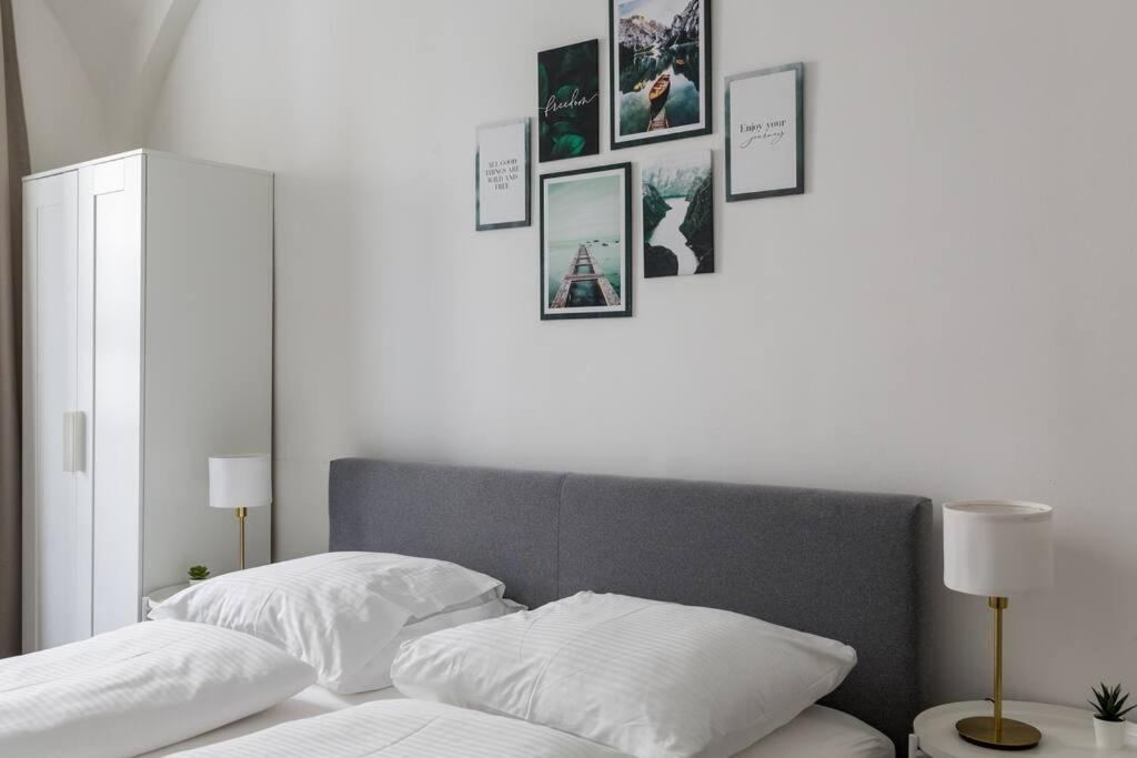 Free Parking I 500 Mbit Wifi I Kingsize Bed Appartement Wenen Buitenkant foto